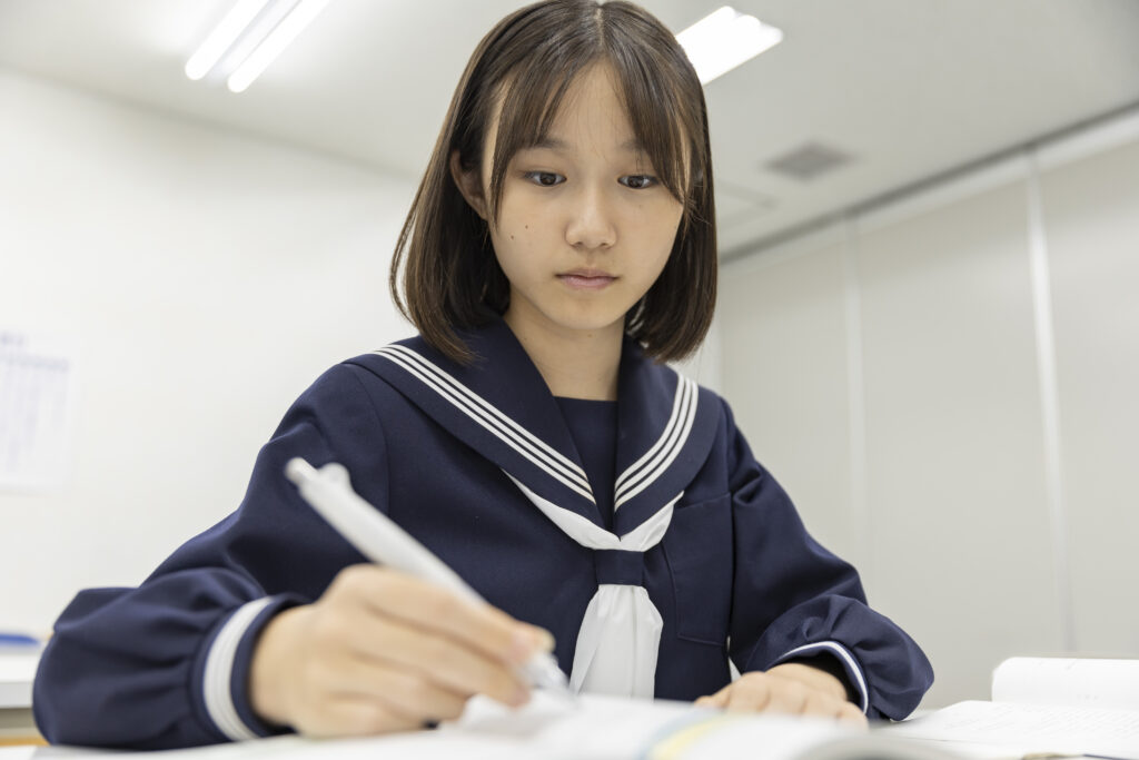 まだ間に合うコースあります！夏期講習会申込受付中